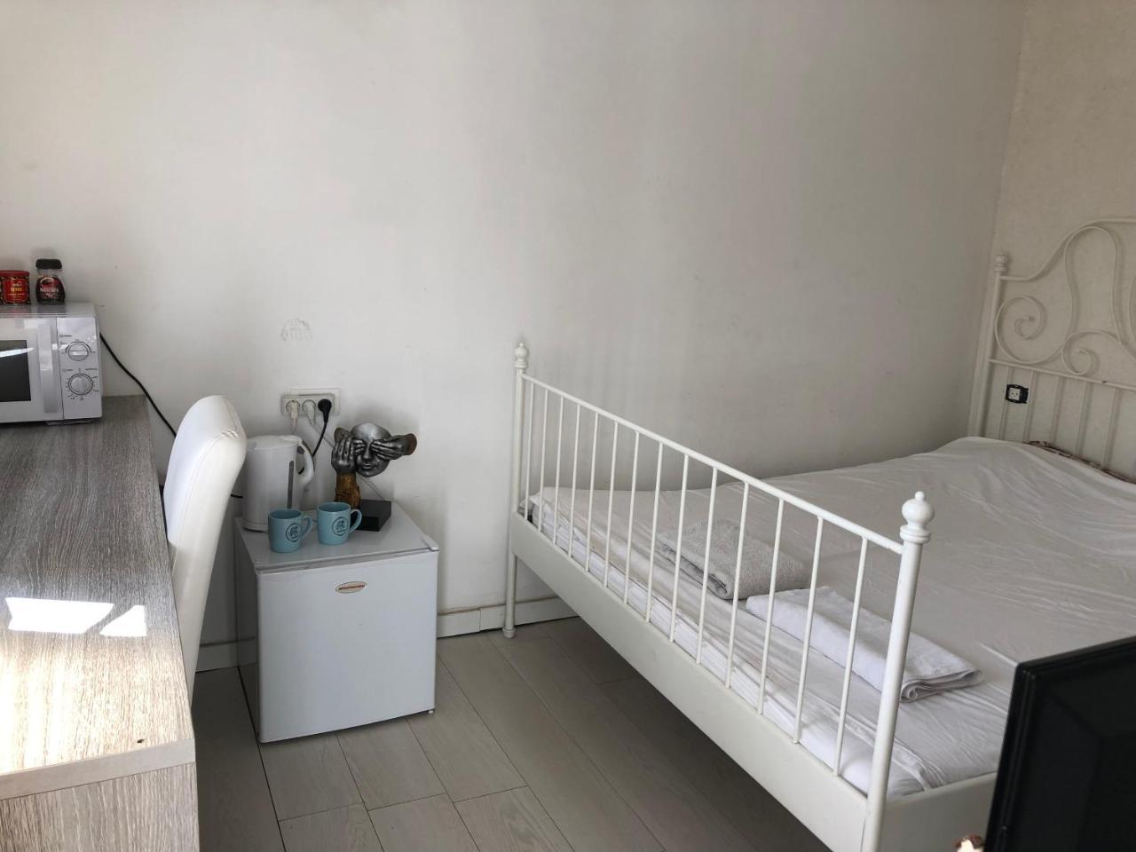 Quiet Garden Vila Rishon Leziyyon Exterior foto